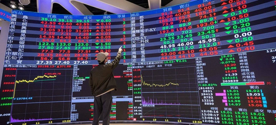 最新股票抽籤／這檔餐飲股抽到可望賺2.4萬，矽光子大熱門「惠特」倒數2天中籤進帳逾4萬